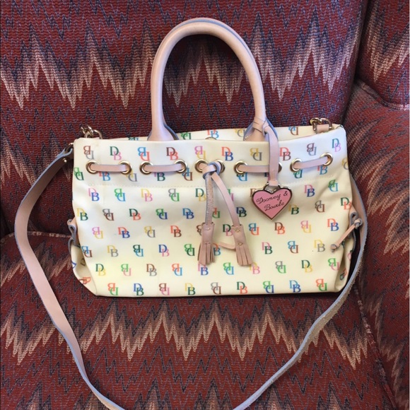 Dooney & Bourke Handbags - Dooney & Burke purse!